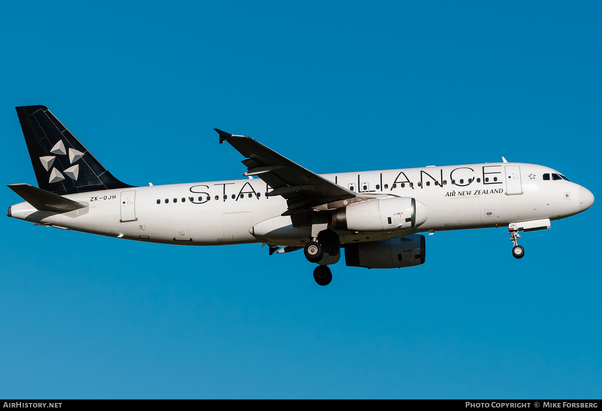Aircraft Photo of ZK-OJH | Airbus A320-232 | Air New Zealand | AirHistory.net #834969