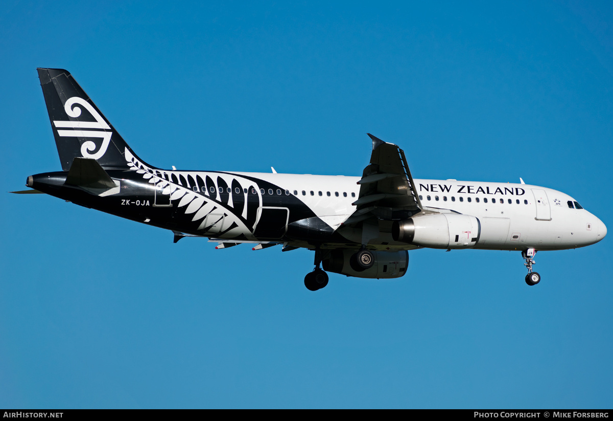 Aircraft Photo of ZK-OJA | Airbus A320-232 | Air New Zealand | AirHistory.net #834973