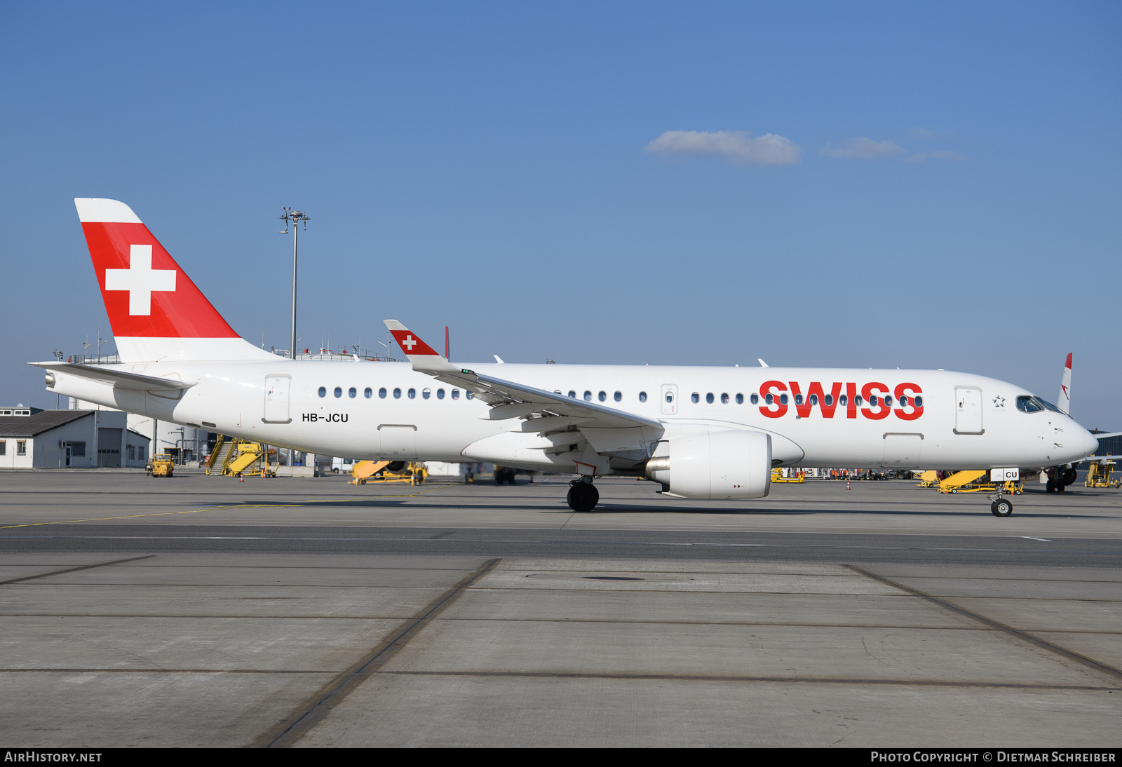 Aircraft Photo of HB-JCU | Airbus A220-371 (BD-500-1A11) | Swiss International Air Lines | AirHistory.net #835012