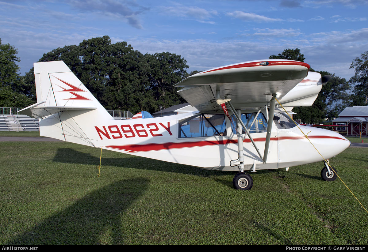Aircraft Photo of N9962Y | Champion 402 Lancer | AirHistory.net #835052