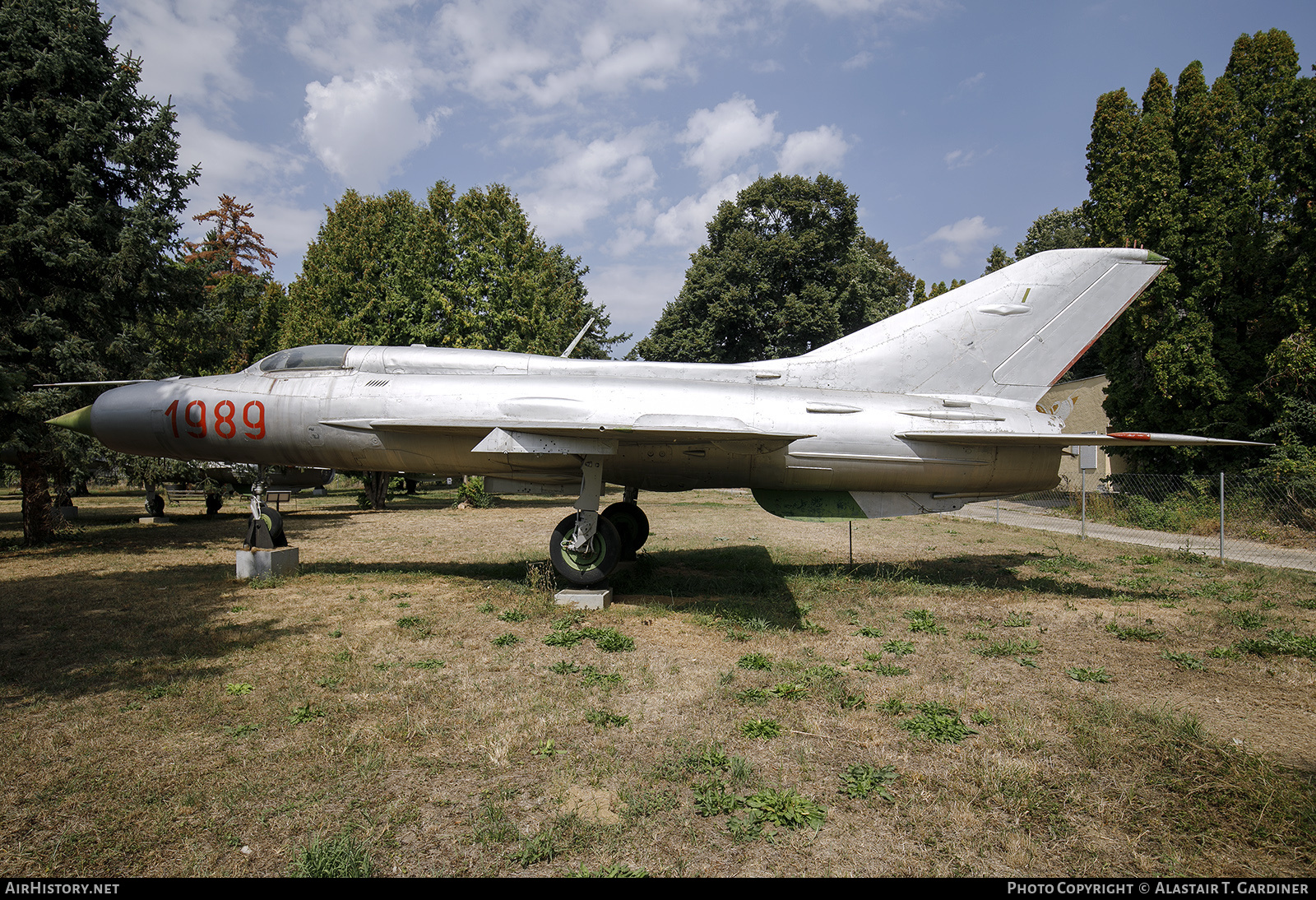 Aircraft Photo of 1989 | Mikoyan-Gurevich MiG-21PF | Hungary - Air Force | AirHistory.net #835057