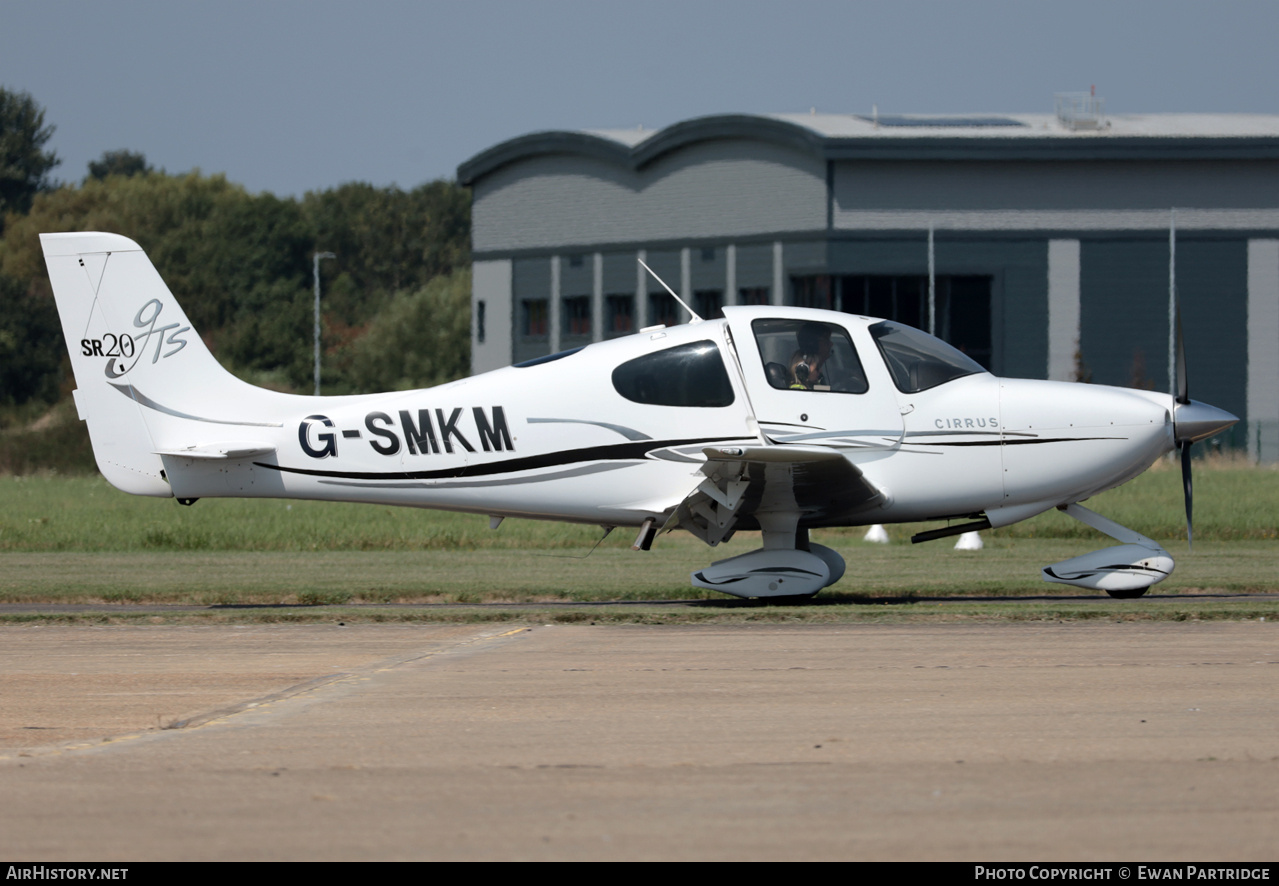 Aircraft Photo of G-SMKM | Cirrus SR-20 G2-GTS | AirHistory.net #835091