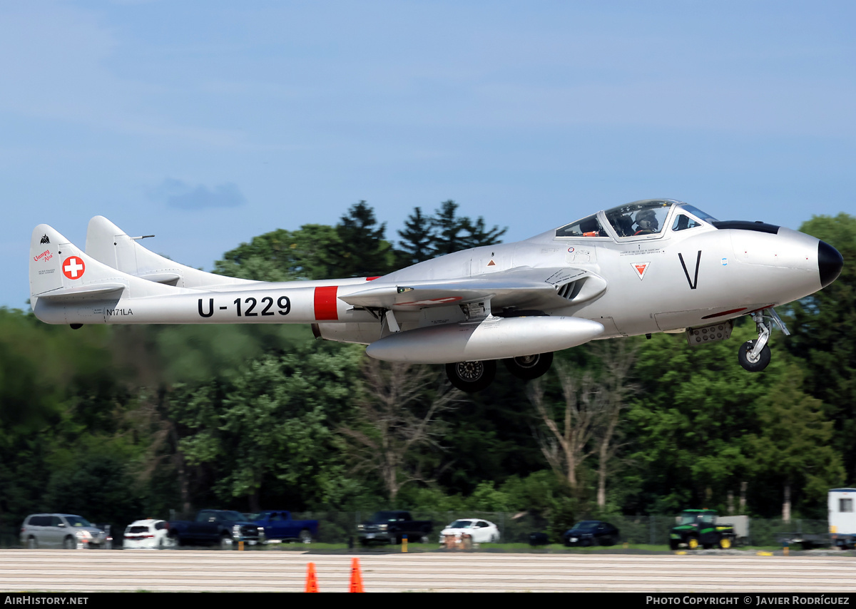 Aircraft Photo of N171LA / U-1229 | De Havilland D.H. 115 Vampire T55 | Switzerland - Air Force | AirHistory.net #835121