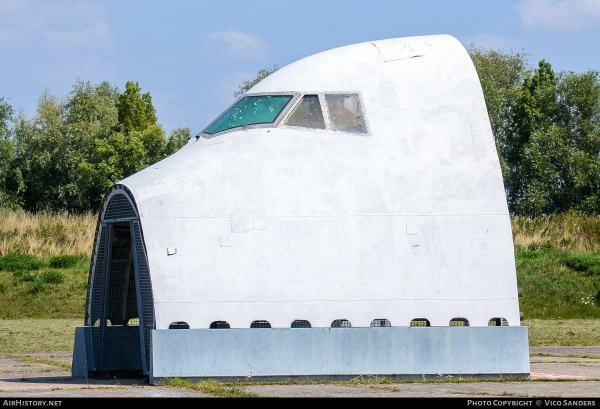 Aircraft Photo of F-GDUA | Boeing 747-3B3 | AirHistory.net #835182