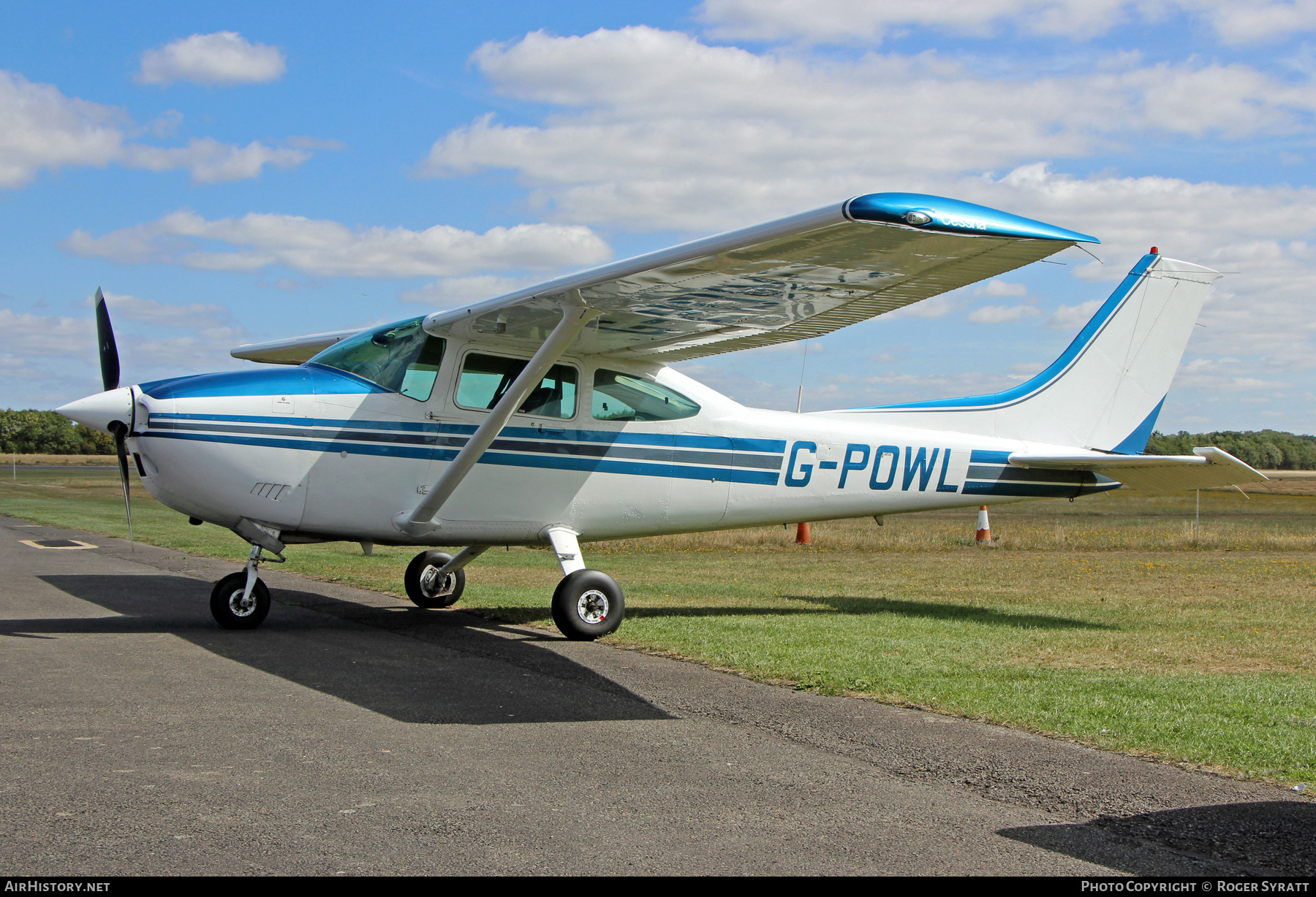 Aircraft Photo of G-POWL | Cessna 182R Skylane | AirHistory.net #835216