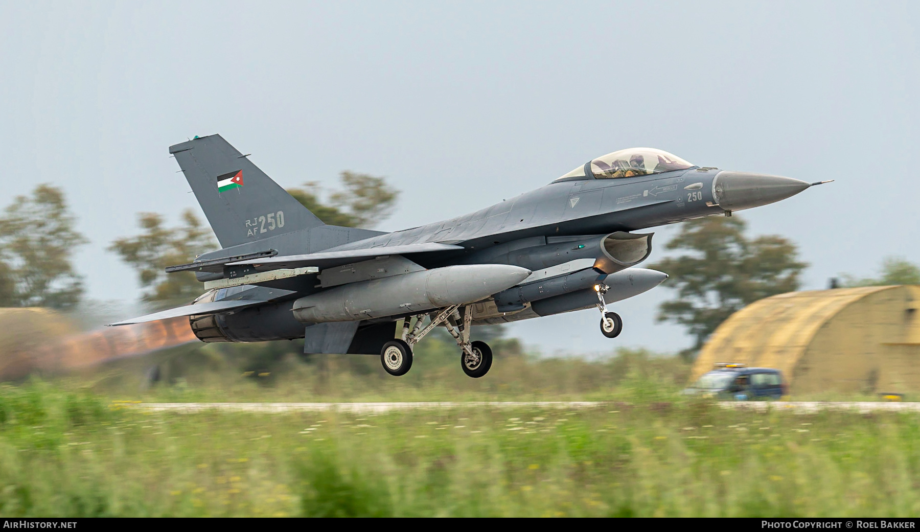 Aircraft Photo of 250 | General Dynamics F-16AM Fighting Falcon | Jordan - Air Force | AirHistory.net #835253