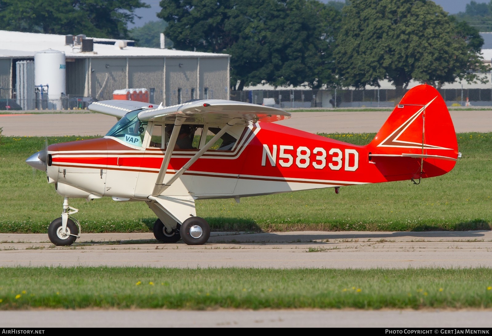 Aircraft Photo of N5833D | Piper PA-22-150 Tri-Pacer | AirHistory.net #835365