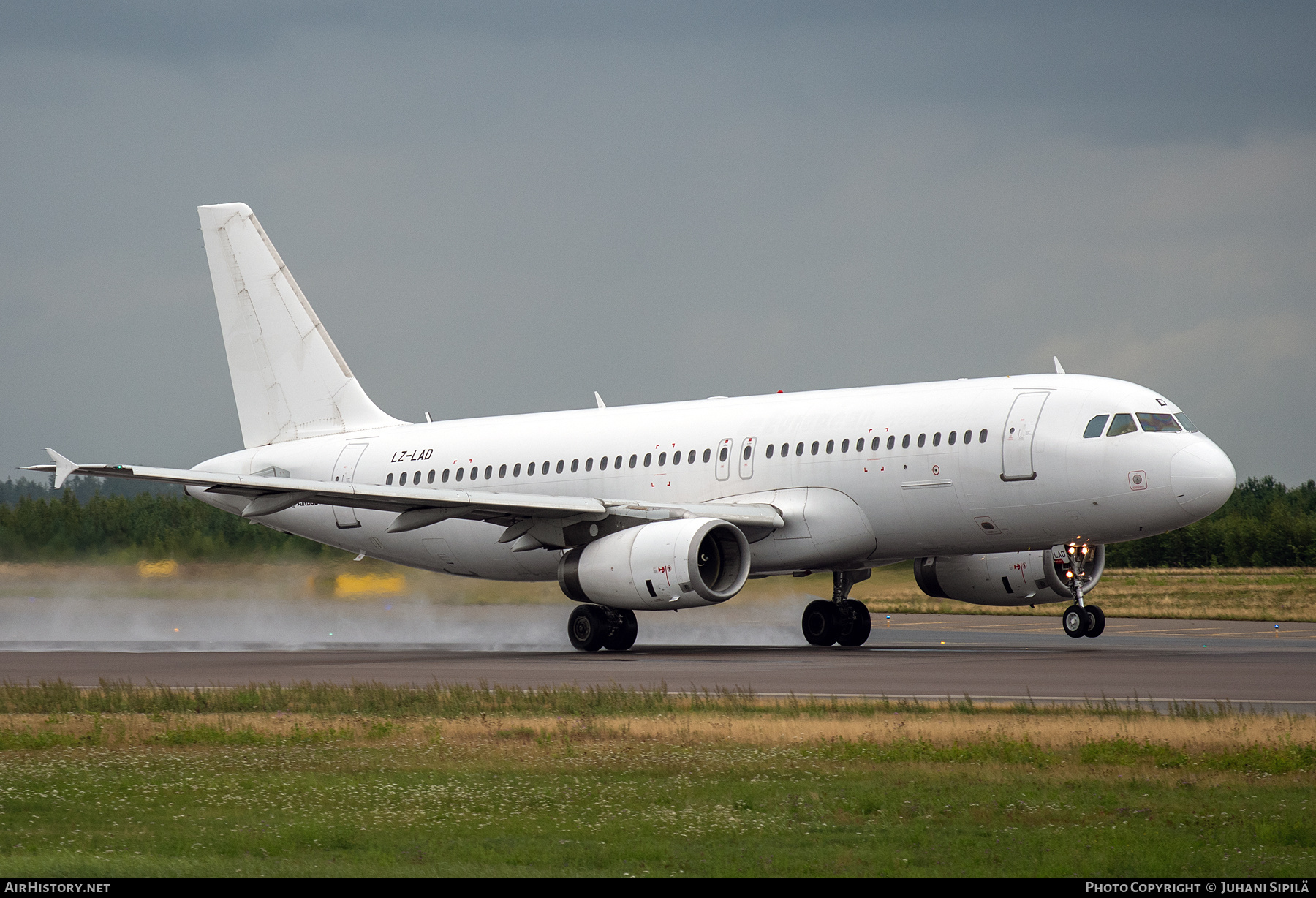 Aircraft Photo of LZ-LAD | Airbus A320-231 | AirHistory.net #835397