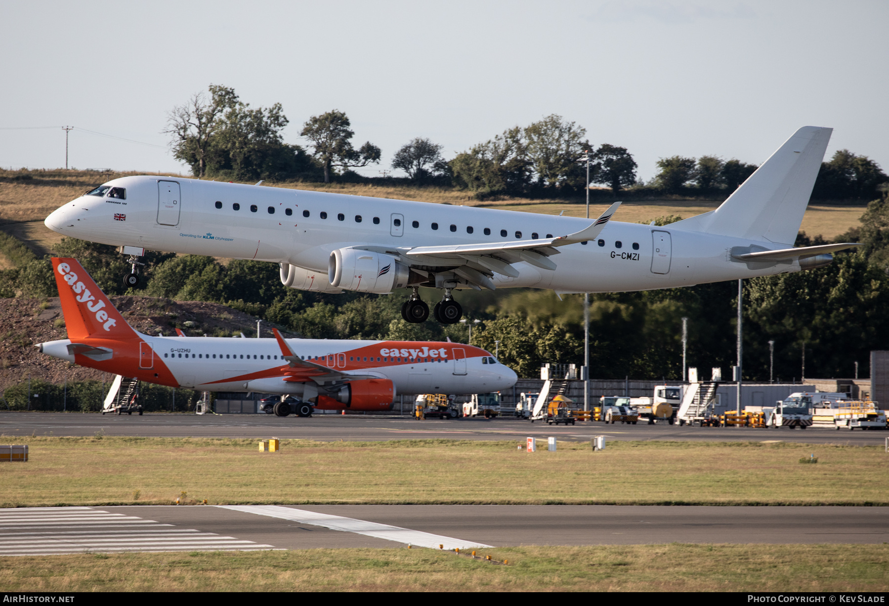 Aircraft Photo of G-CMZI | Embraer 190STD (ERJ-190-100STD) | KLM Cityhopper | AirHistory.net #835440