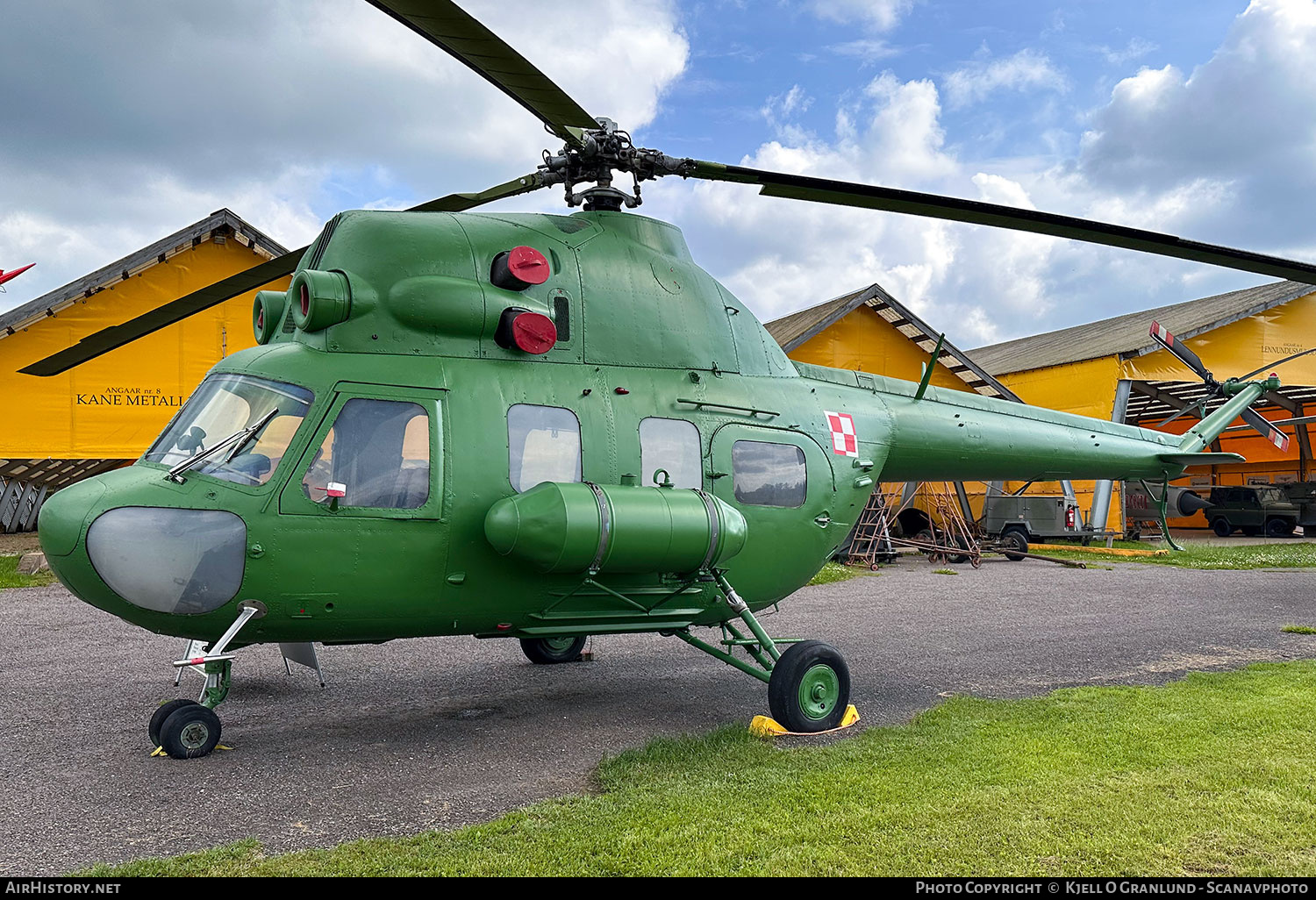 Aircraft Photo of 0615 | Mil Mi-2RL | Poland - Air Force | AirHistory.net #835533