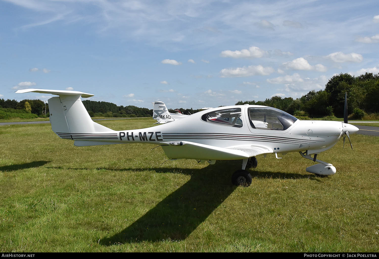Aircraft Photo of PH-MZE | Diamond DA-40 Diamond Star | AirHistory.net #835541