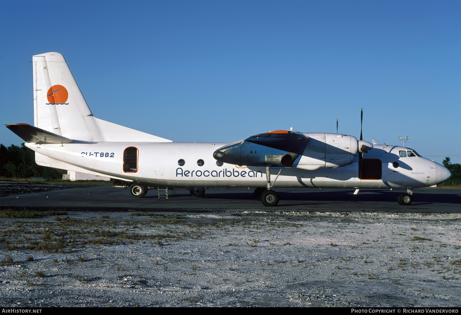 Aircraft Photo of CU-T882 | Antonov An-24V | Aerocaribbean | AirHistory.net #835698