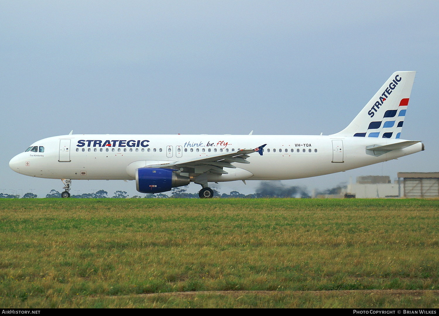 Aircraft Photo of VH-YQA | Airbus A320-212 | Strategic Airlines | AirHistory.net #835751