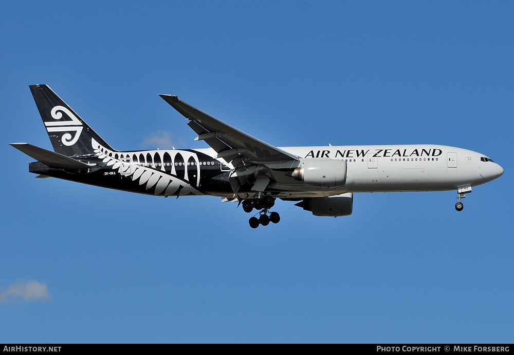 Aircraft Photo of ZK-OKA | Boeing 777-219/ER | Air New Zealand | AirHistory.net #835764