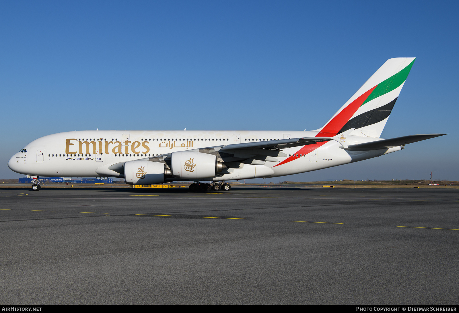 Aircraft Photo of A6-EOW | Airbus A380-861 | Emirates | AirHistory.net #835908