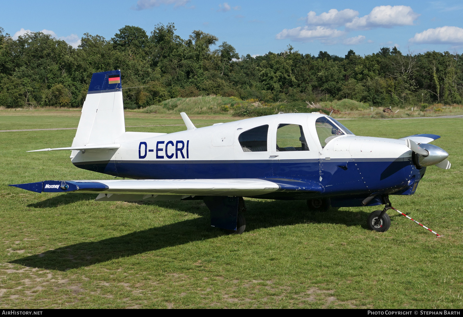 Aircraft Photo of D-ECRI | Mooney M-20C Mark 21 | AirHistory.net #835923