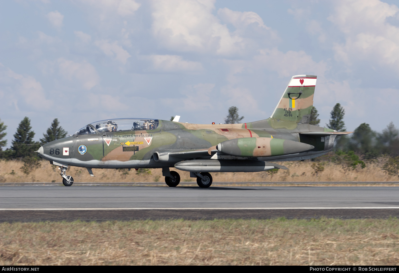 Aircraft Photo of 4586 | Embraer AT-26 Xavante | Brazil - Air Force | AirHistory.net #835941