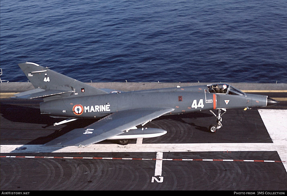 Aircraft Photo of 44 | Dassault Super Etendard | France - Navy | AirHistory.net #835994
