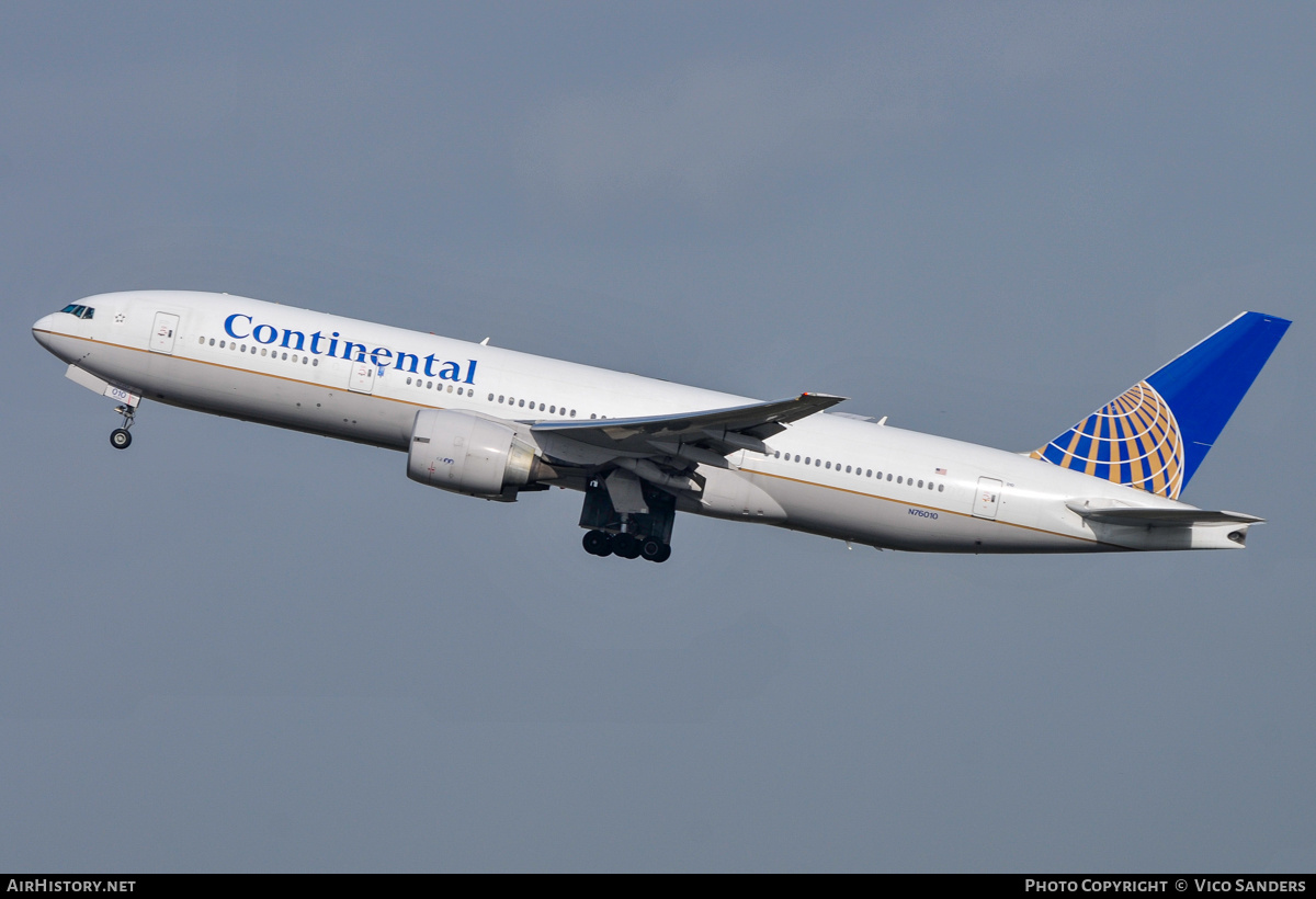 Aircraft Photo of N76010 | Boeing 777-224/ER | Continental Airlines | AirHistory.net #835998