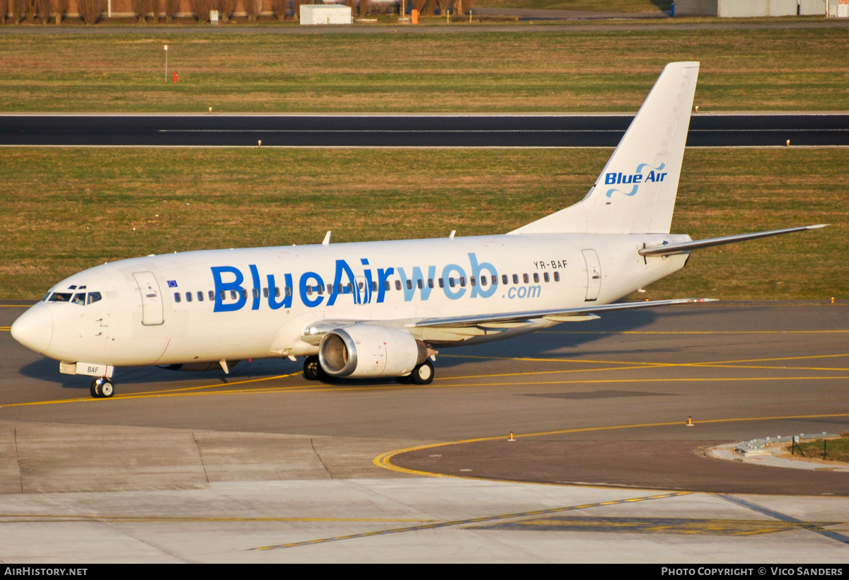 Aircraft Photo of YR-BAF | Boeing 737-322 | Blue Air | AirHistory.net #836003