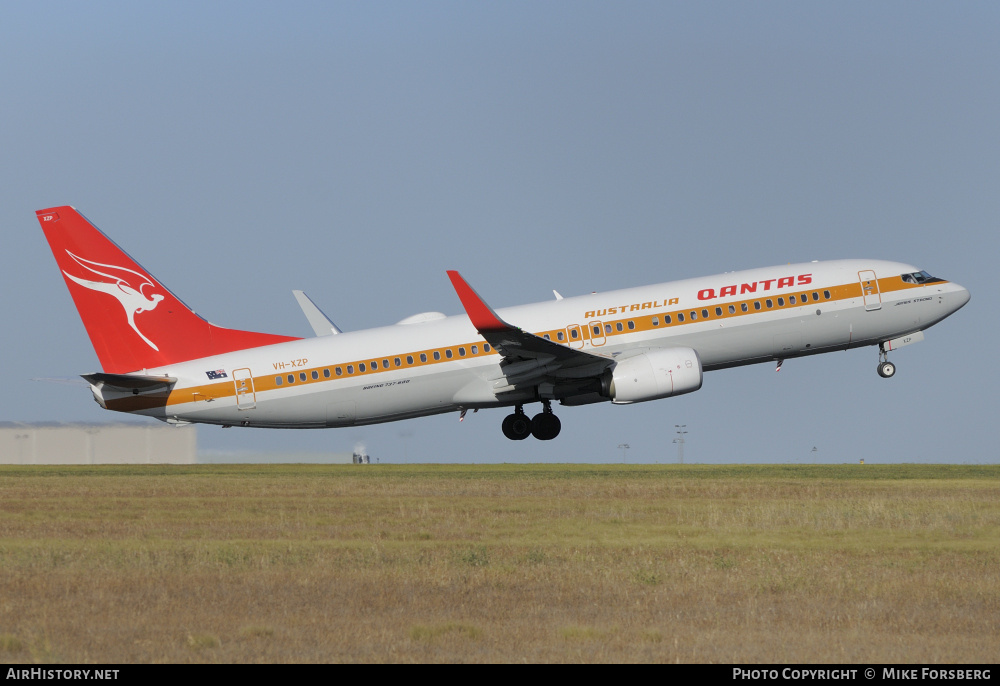 Aircraft Photo of VH-XZP | Boeing 737-838 | Qantas | AirHistory.net #836011