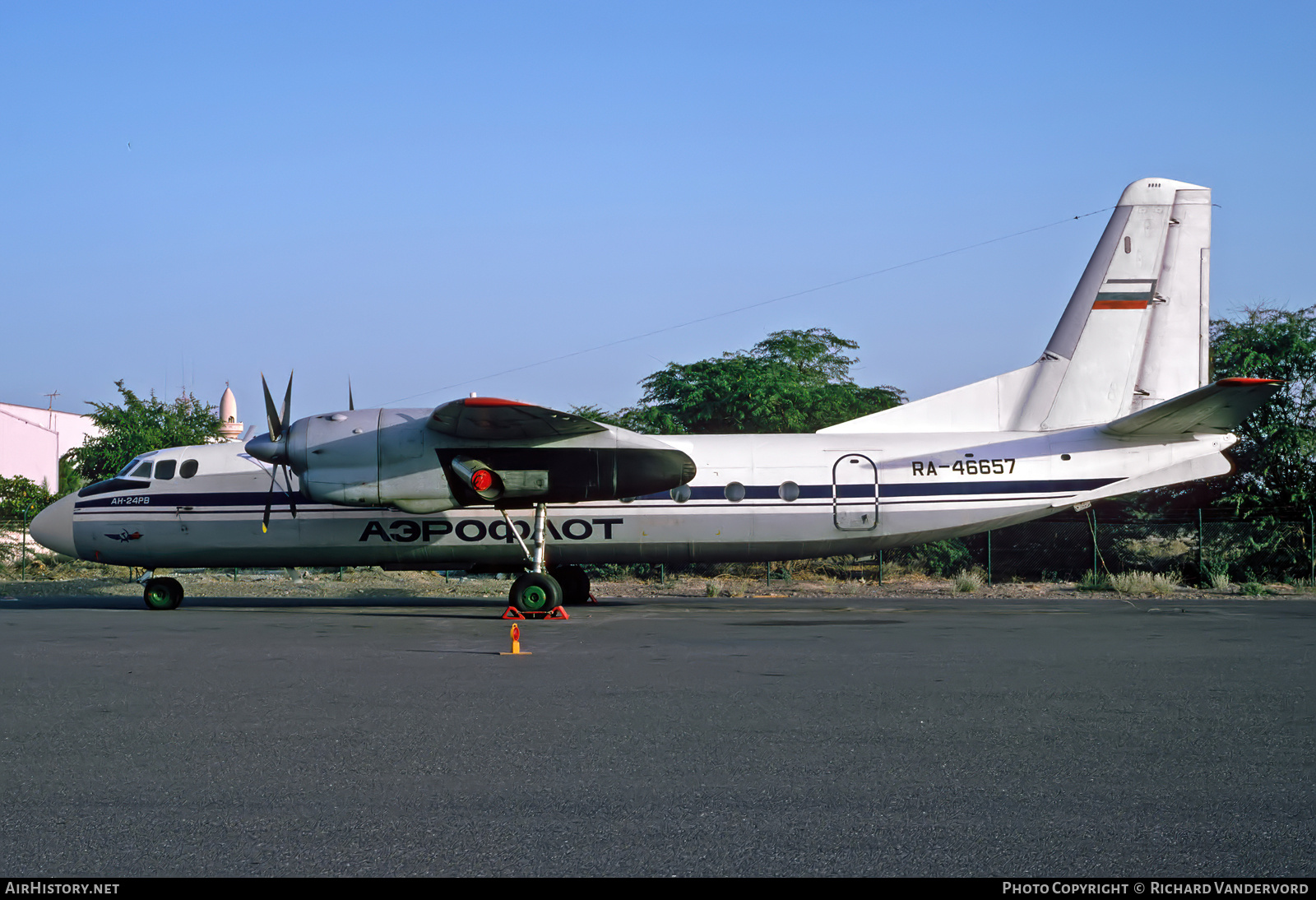 Aircraft Photo of RA-46657 | Antonov An-24RV | Aeroflot | AirHistory.net #836059