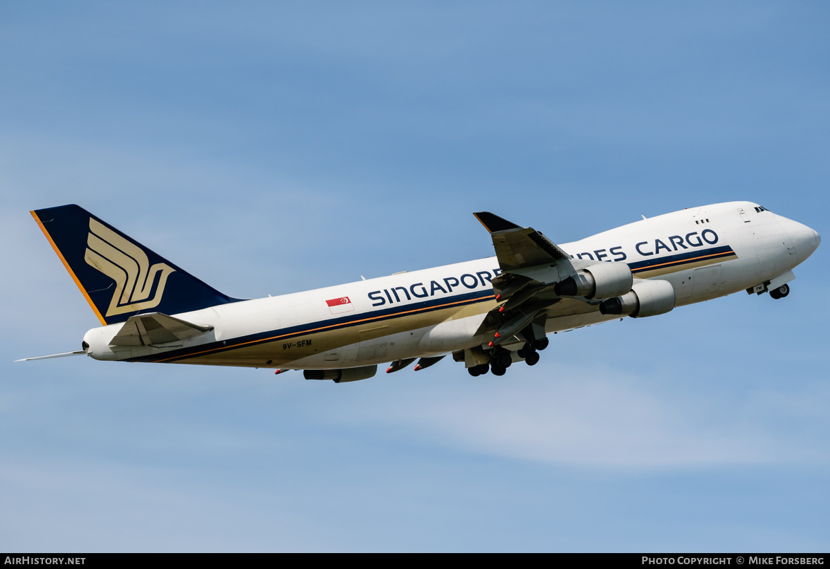 Aircraft Photo of 9V-SFM | Boeing 747-412F | Singapore Airlines | AirHistory.net #836115