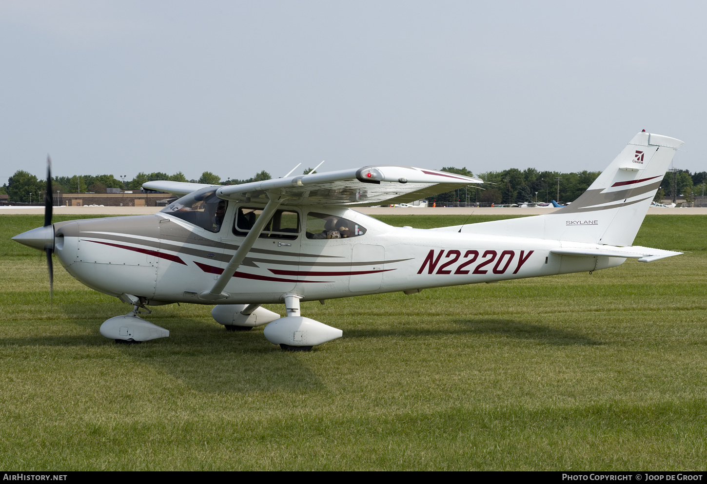 Aircraft Photo of N2220Y | Cessna 182T Skylane | AirHistory.net #836192