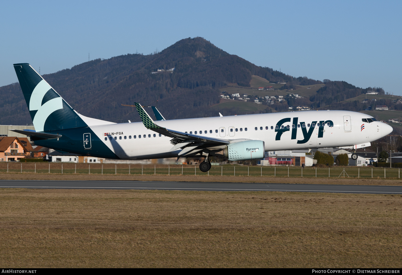 Aircraft Photo of LN-FGA | Boeing 737-82R | Flyr | AirHistory.net #836252