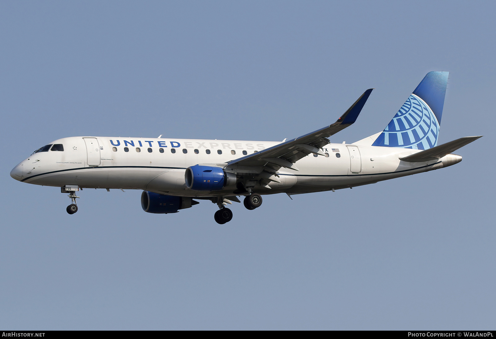 Aircraft Photo of N755YX | Embraer 175LR (ERJ-170-200LR) | United Express | AirHistory.net #836284