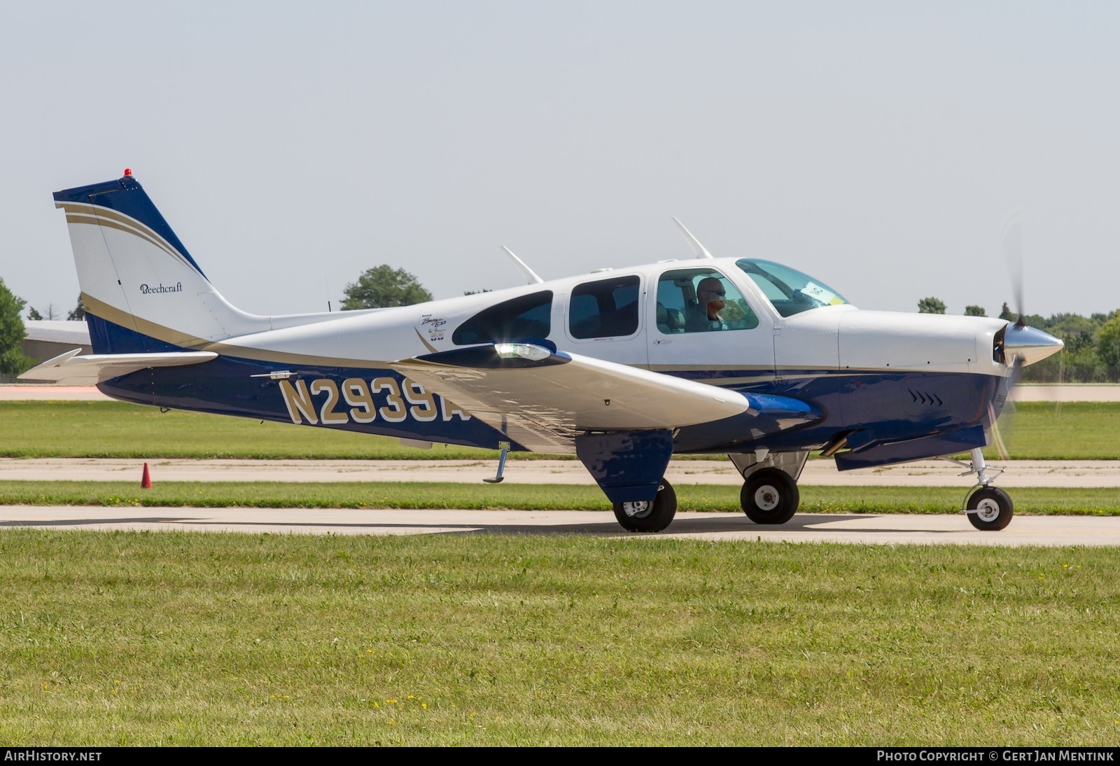 Aircraft Photo of N2939A | Beech E33A Bonanza | AirHistory.net #836286