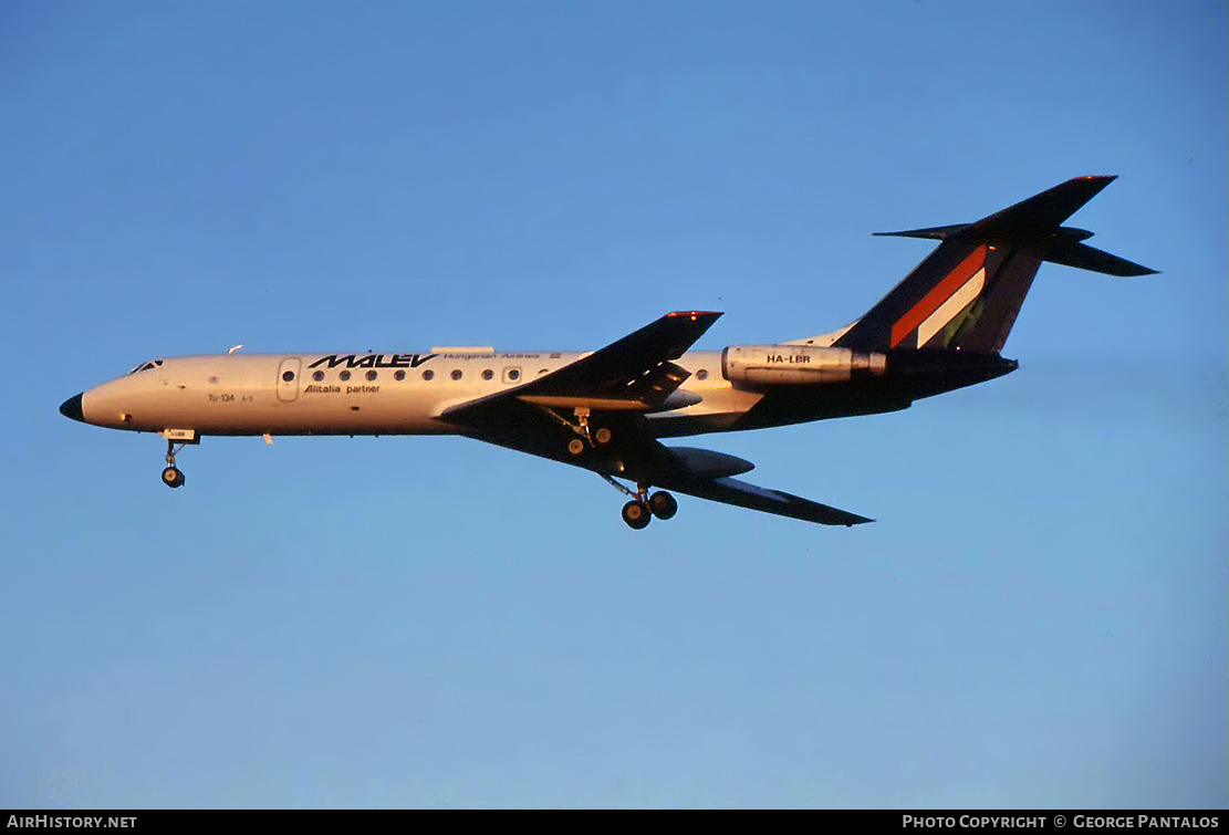 Aircraft Photo of HA-LBR | Tupolev Tu-134A-3 | Malév - Hungarian Airlines | AirHistory.net #836350
