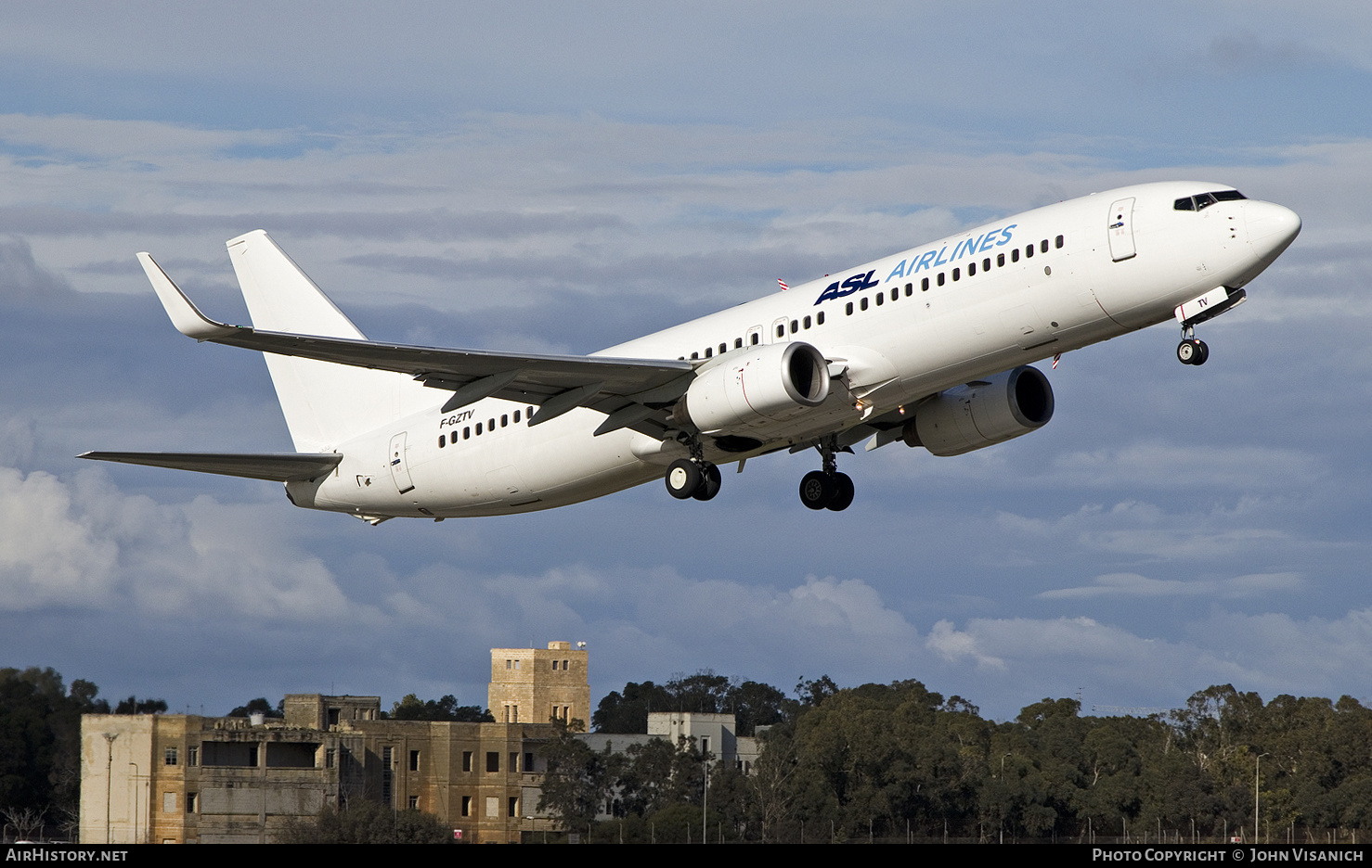 Aircraft Photo of F-GZTV | Boeing 737-8K5 | ASL Airlines | AirHistory.net #836369
