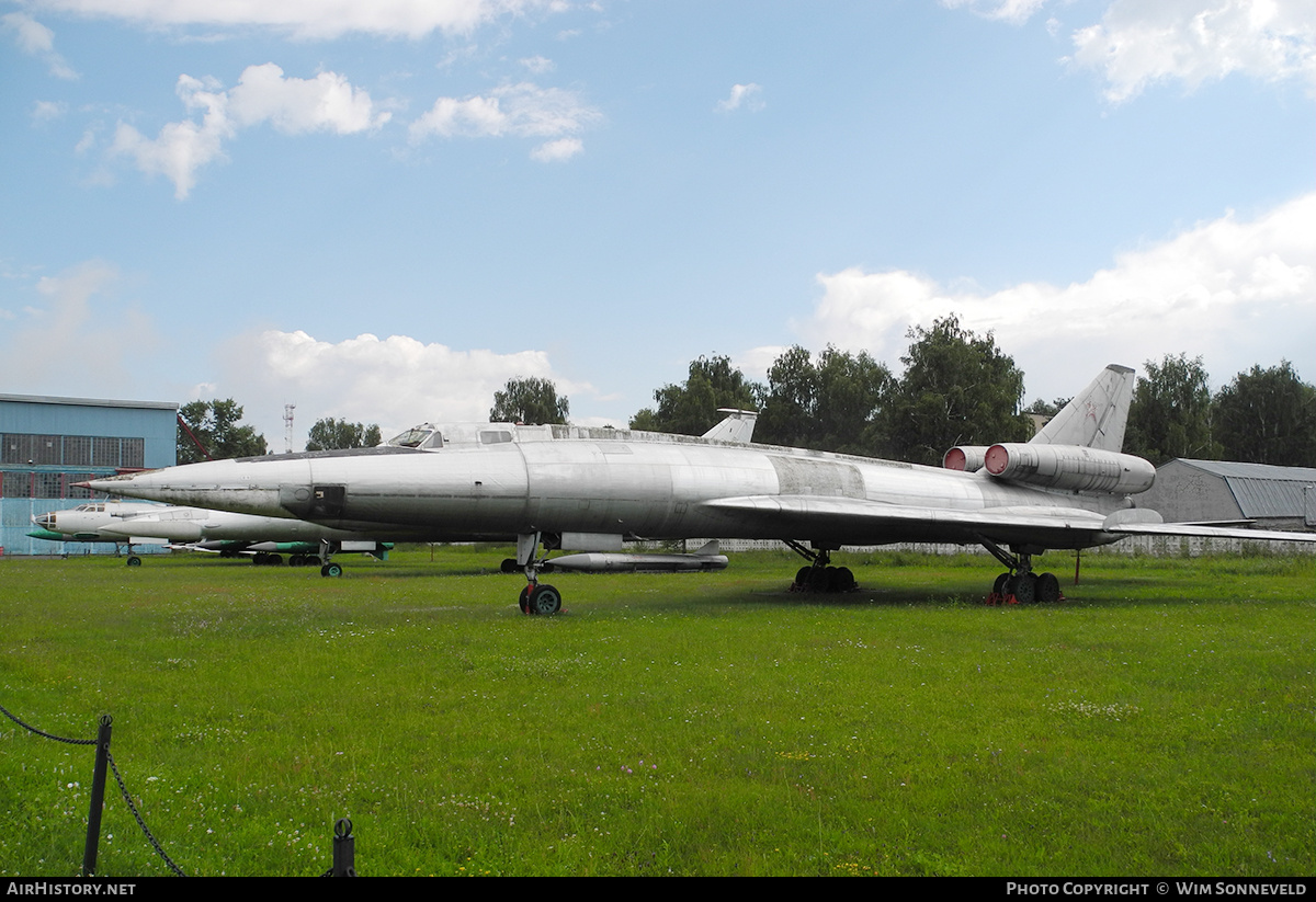 Aircraft Photo of 32 red | Tupolev Tu-22K | Soviet Union - Air Force | AirHistory.net #836500