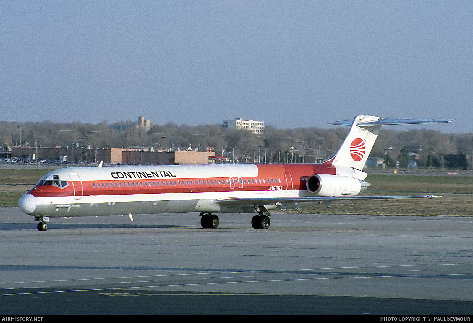Aircraft Photo of N16893 | McDonnell Douglas MD-82 (DC-9-82) | Continental Airlines | AirHistory.net #836555