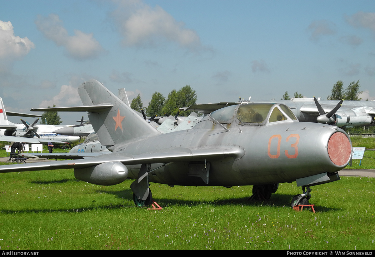 Aircraft Photo of 03 red | Mikoyan-Gurevich MiG-15UTI | Soviet Union - Air Force | AirHistory.net #836573