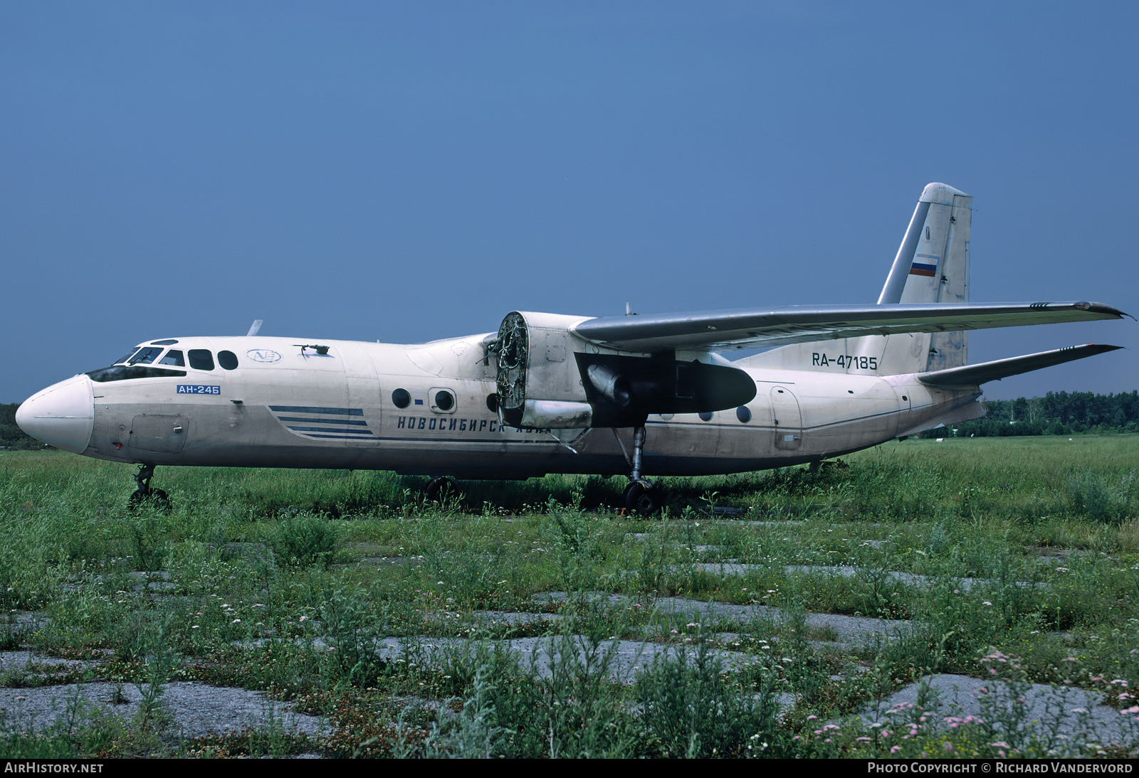 Aircraft Photo of RA-47185 | Antonov An-24B | Novosibirsk Avia | AirHistory.net #836576