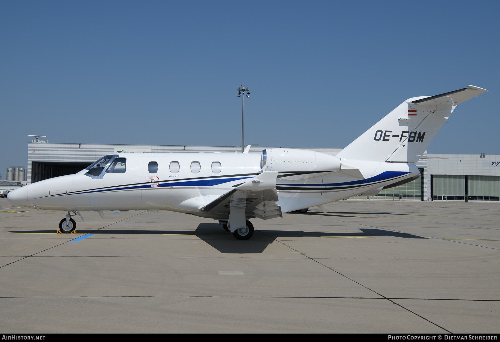 Aircraft Photo of OE-FBM | Cessna 525 CitationJet M2 | AirHistory.net #836593