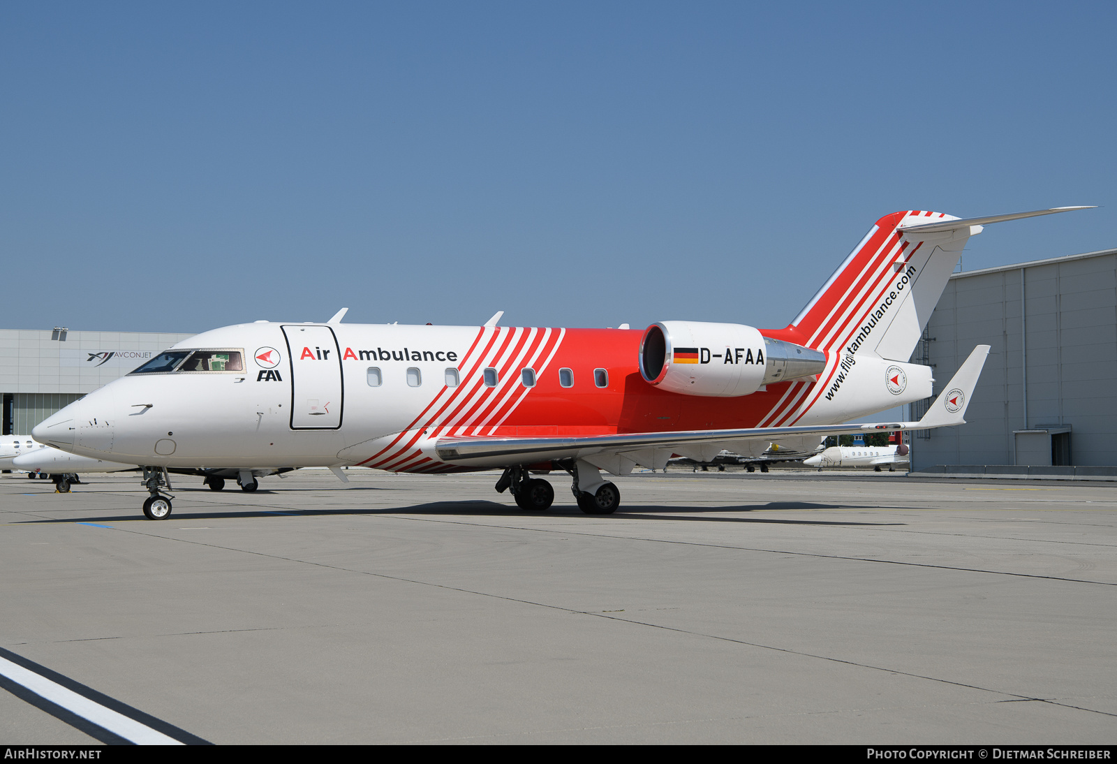 Aircraft Photo of D-AFAA | Bombardier Challenger 604 (CL-600-2B16) | FAI - Flight Ambulance International | AirHistory.net #836596