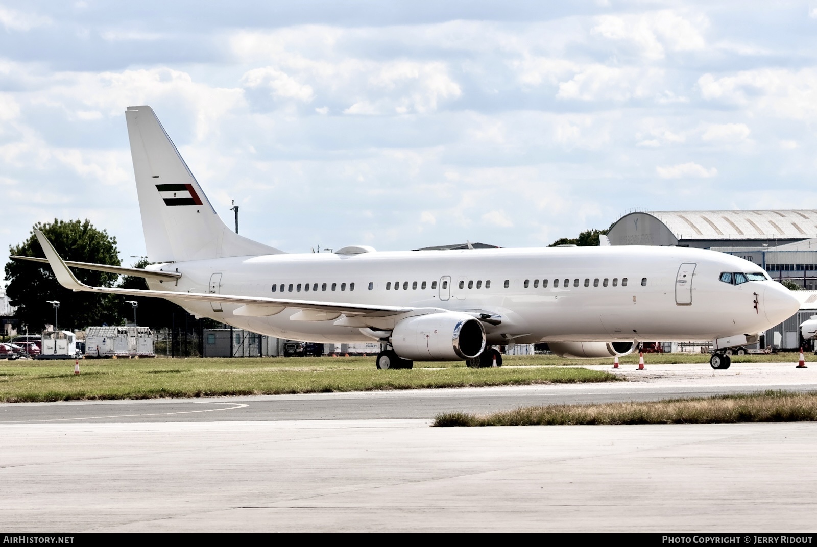 Aircraft Photo of A6-FZZ | Boeing 737-8KN | United Arab Emirates Government | AirHistory.net #836664