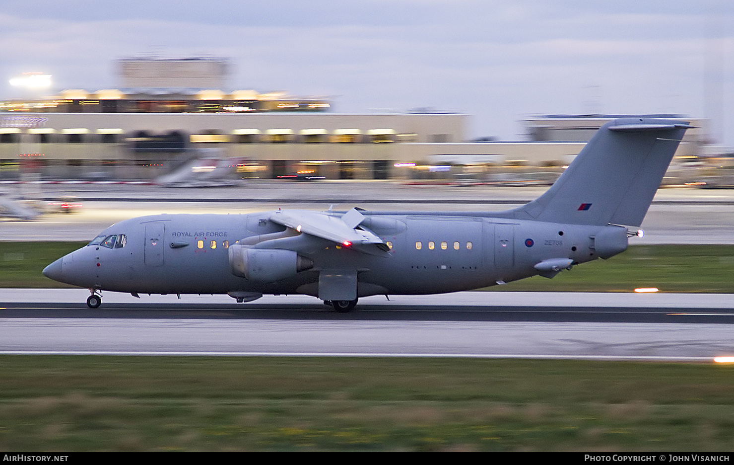 Aircraft Photo of ZE708 | British Aerospace BAe-146 C.3 | UK - Air Force | AirHistory.net #836746
