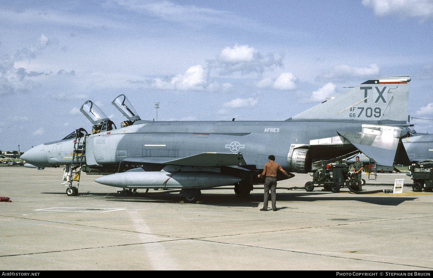 Aircraft Photo of 66-8709 / AF66-709 | McDonnell F-4D Phantom II | USA - Air Force | AirHistory.net #836815