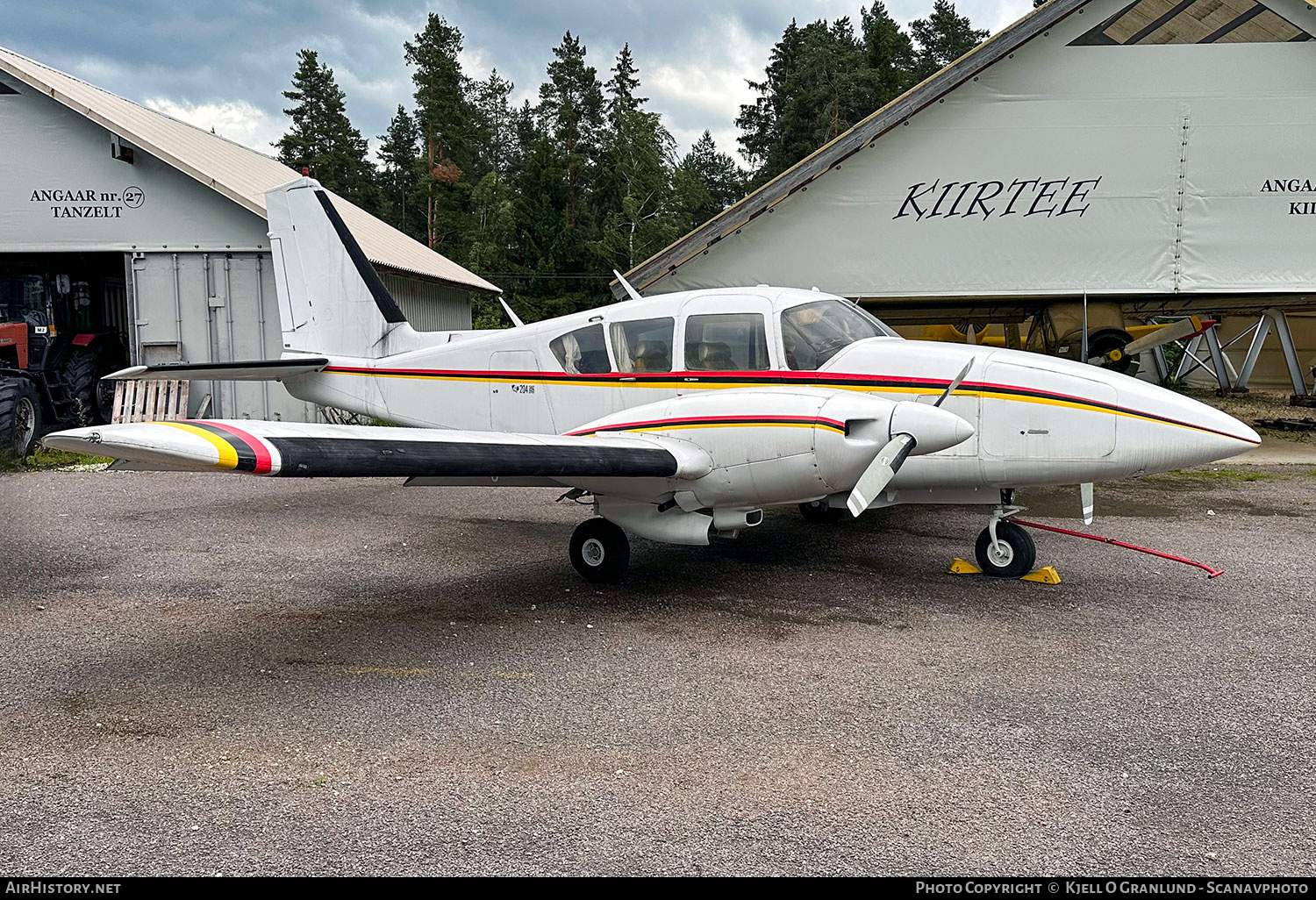 Aircraft Photo of ES-MPV | Piper PA-23-250 Aztec E | AirHistory.net #836830