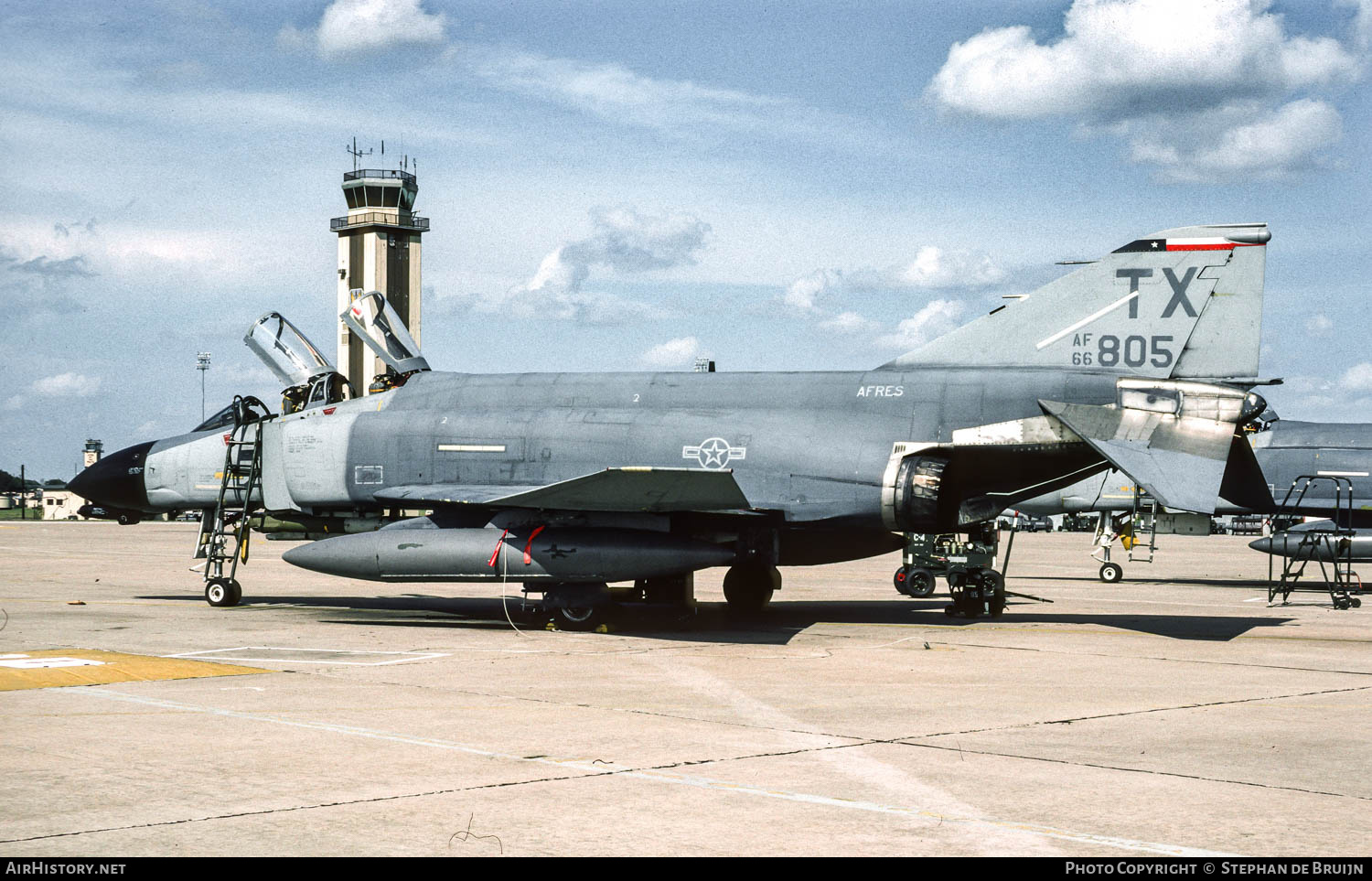Aircraft Photo of 66-8805 / AF66-805 | McDonnell Douglas F-4D Phantom II | USA - Air Force | AirHistory.net #836850