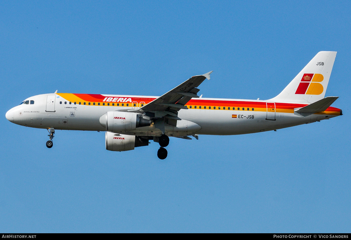 Aircraft Photo of EC-JSB | Airbus A320-214 | Iberia | AirHistory.net #836980