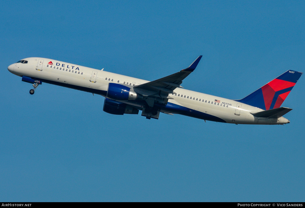 Aircraft Photo of N537US | Boeing 757-251 | Delta Air Lines | AirHistory.net #837065