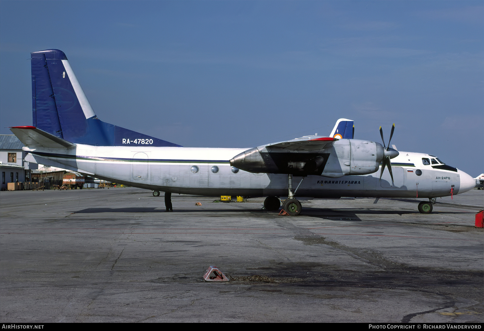Aircraft Photo of RA-47820 | Antonov An-24RV | Komiinteravia | AirHistory.net #837136