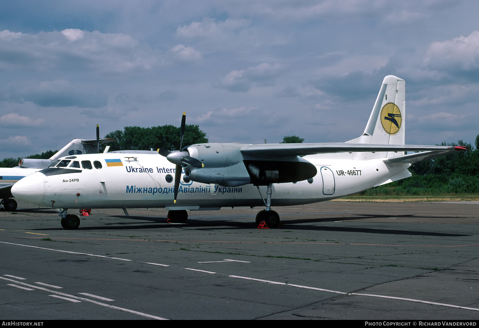 Aircraft Photo of UR-46677 | Antonov An-24RV | Ukraine International Airlines | AirHistory.net #837219