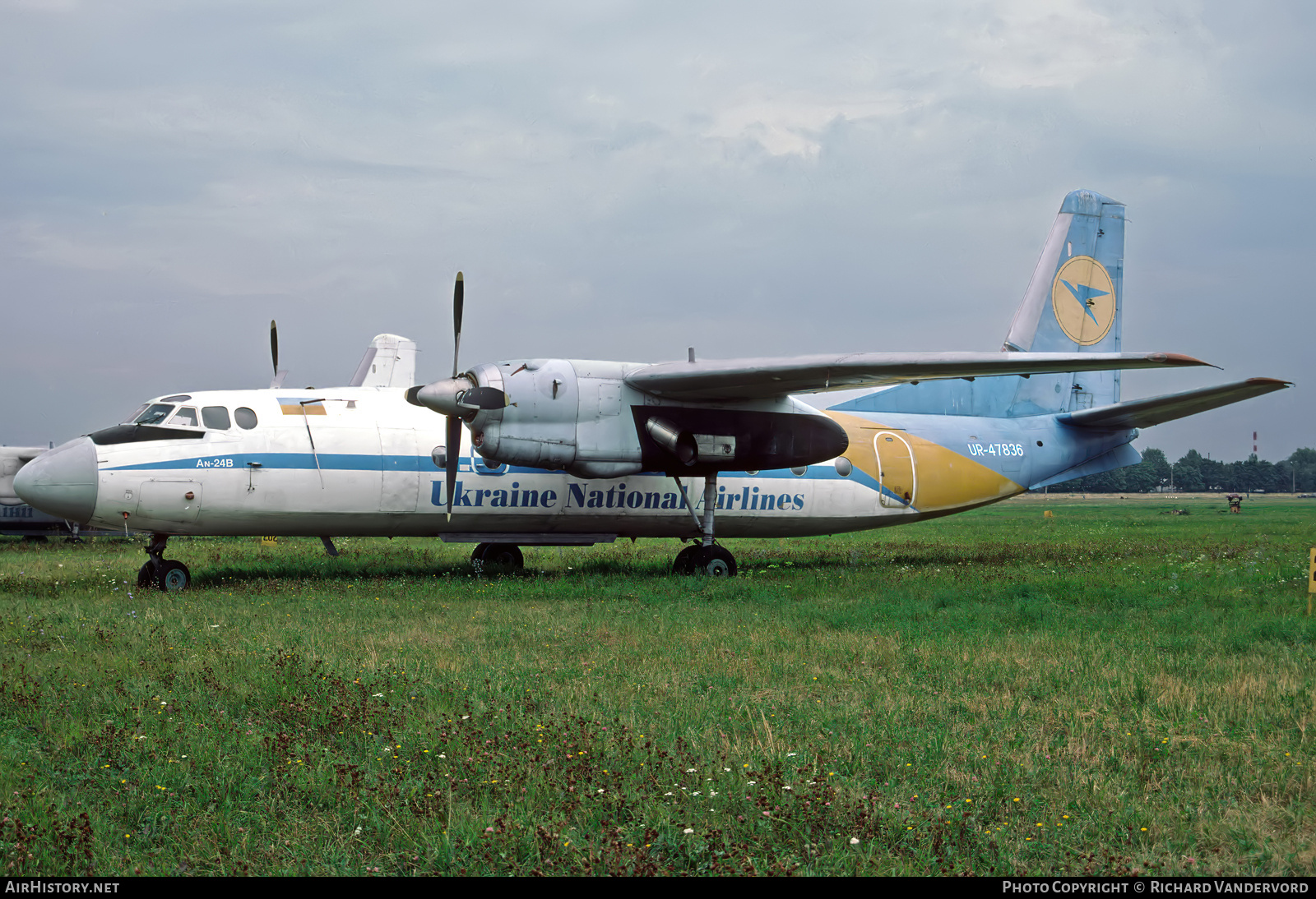 Aircraft Photo of UR-47836 | Antonov An-24B | Ukraine National Airlines | AirHistory.net #837291