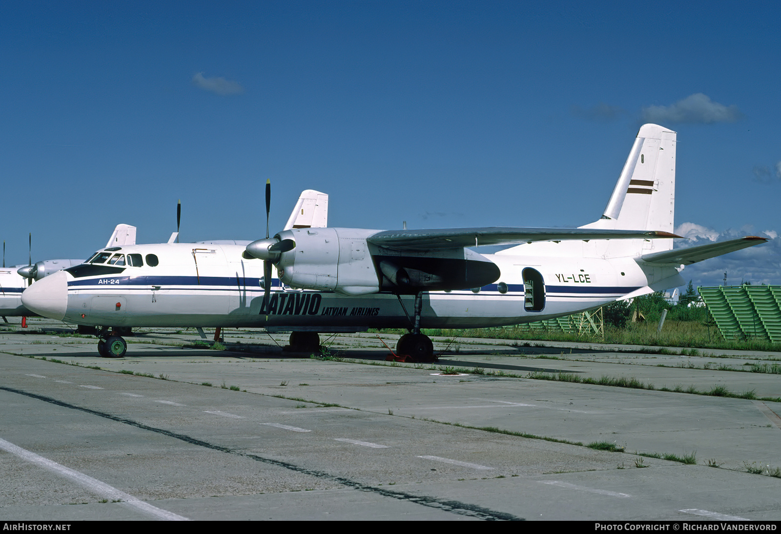 Aircraft Photo of YL-LCE | Antonov An-24B | Latavio - Latvian Airlines | AirHistory.net #837312